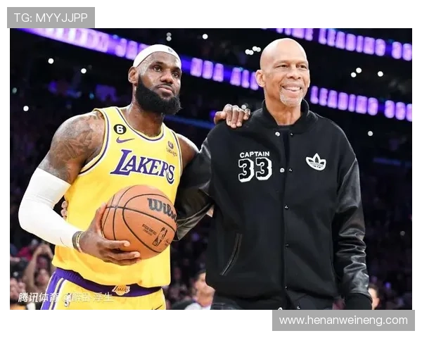 詹姆斯超越贾巴尔称霸NBA历史